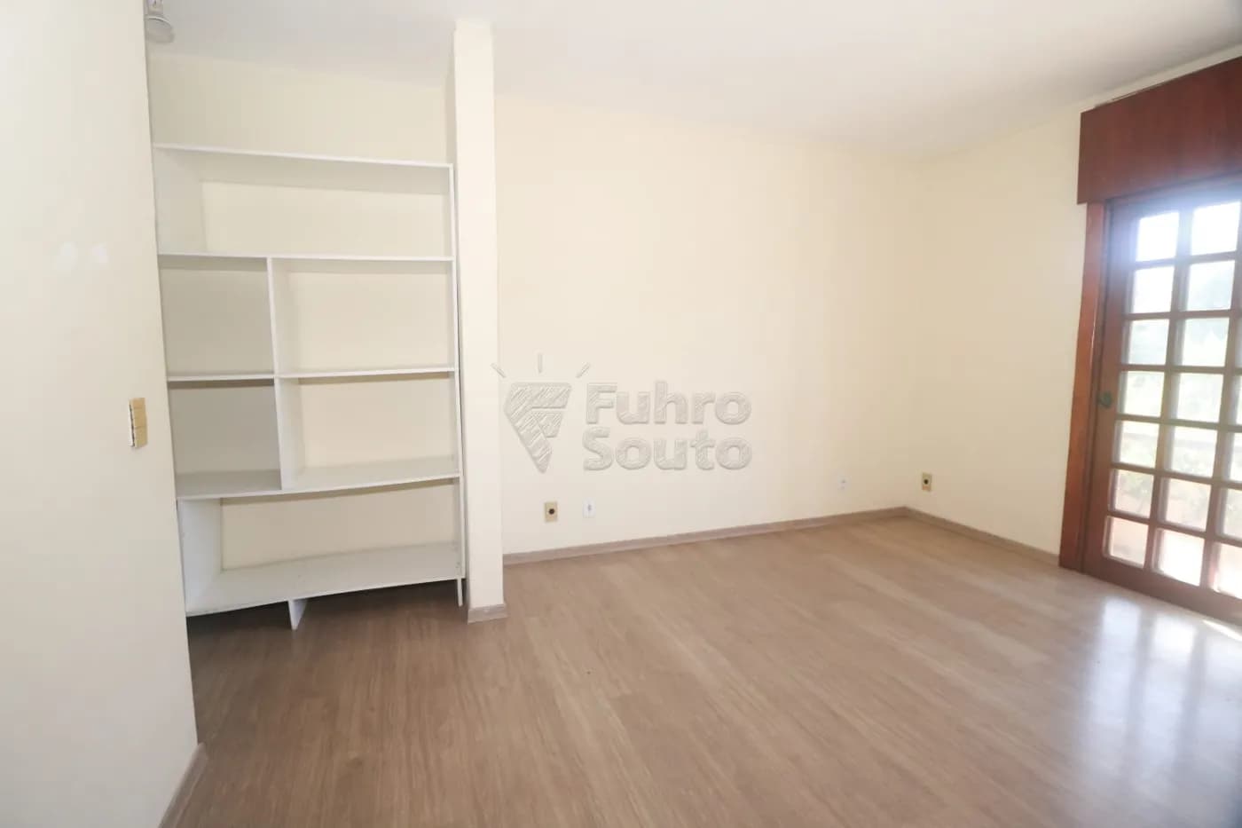 8ip9j-pelotas-apartamento-padrao-centro-11-04-2026_19-27-16-69dacac487fcf.webp