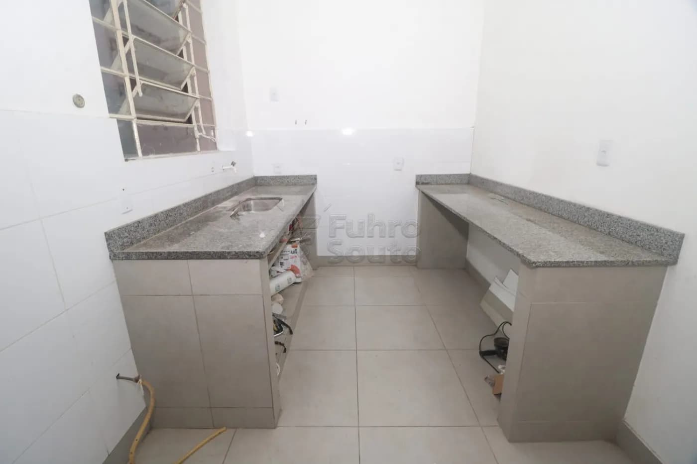8kw9qi-pelotas-casa-padrao-centro-22-04-2026_10-18-32-69e8caa82916d.webp