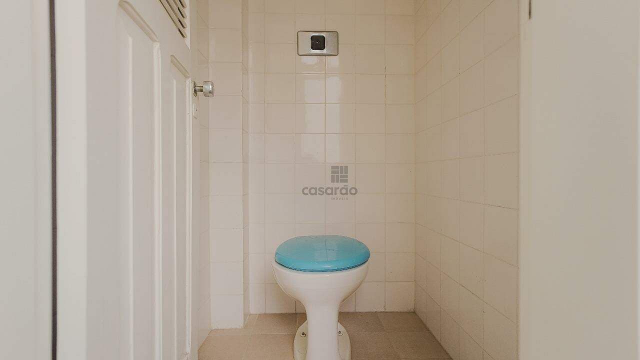 8lefdp-apartamento-3-quartos-no-pelotas-banheiro-auxiliar.jpg