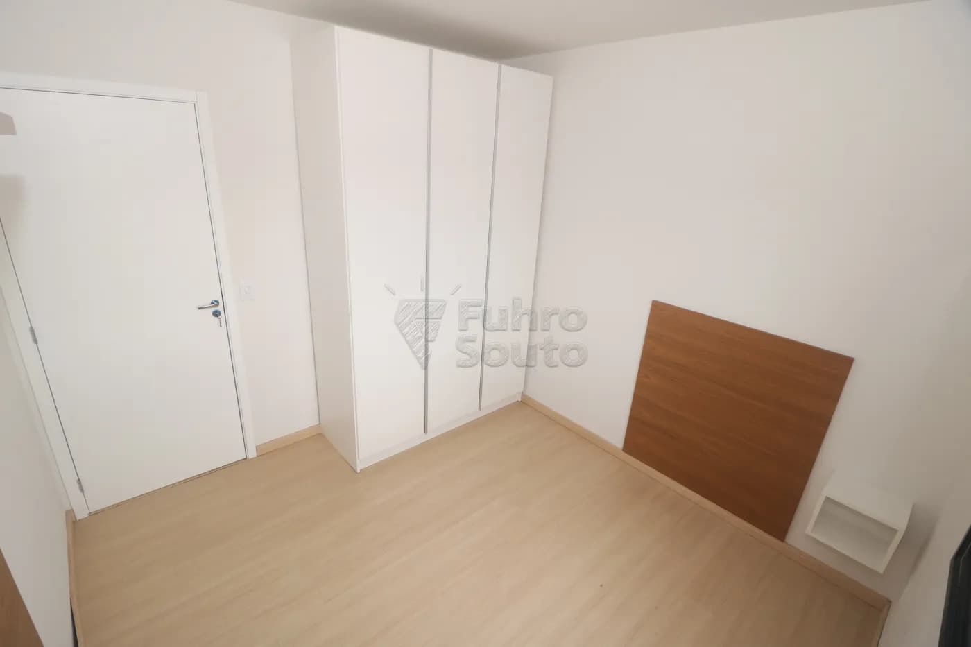 8lfxss-pelotas-apartamento-padrao-centro-20-02-2026_23-28-13-6999183d32afe.webp