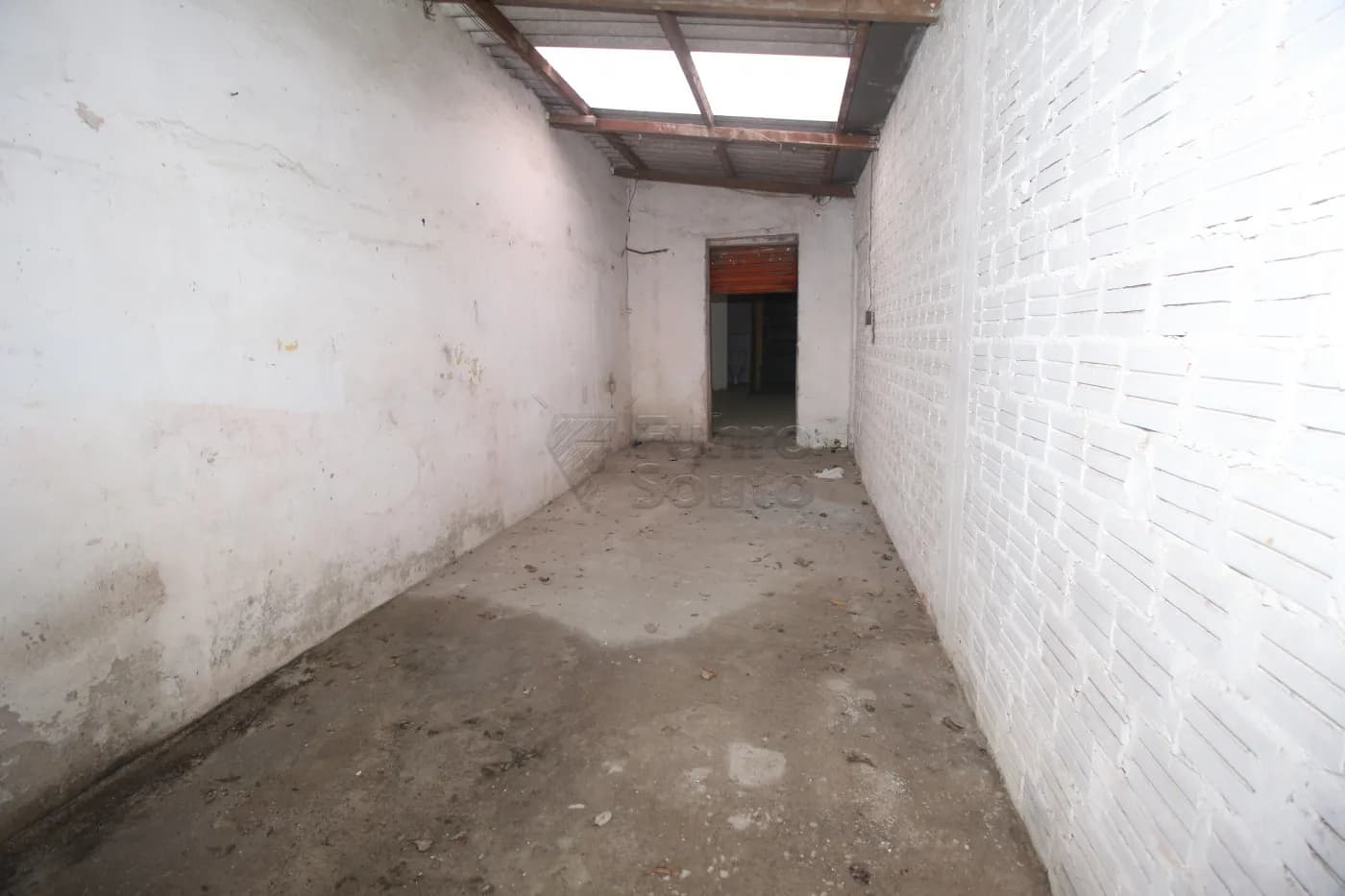 8ltzol-pelotas-comercial-sala-em-condominio-fragata-14-02-2025_00-57-31-21.webp