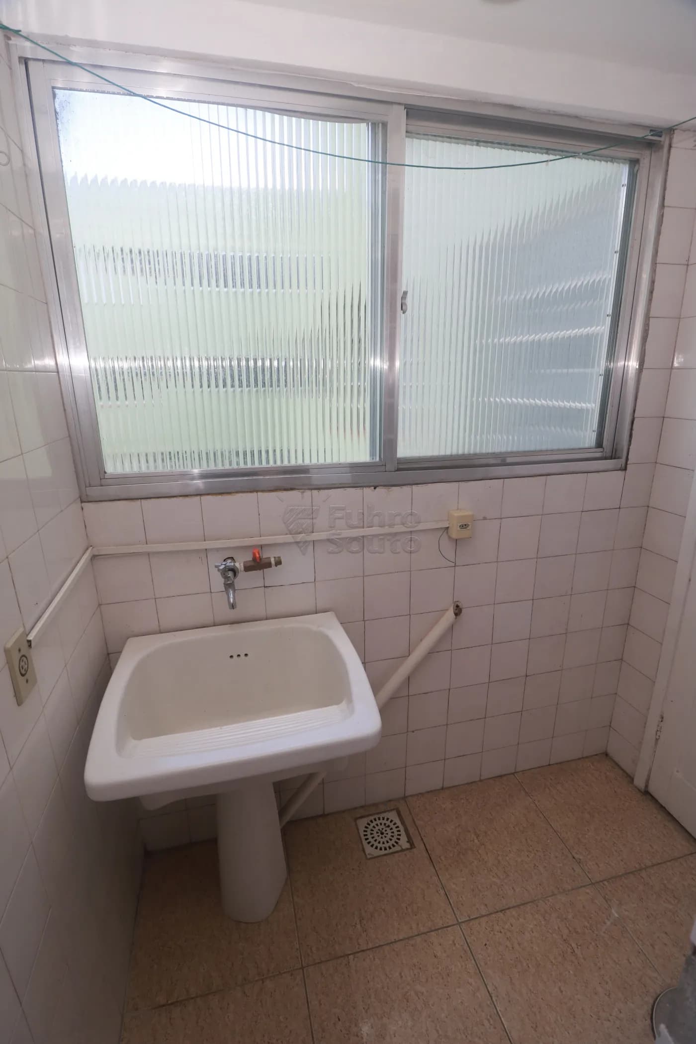 8q8rduc-pelotas-apartamento-padrao-centro-03-12-2025_23-54-11-34.webp