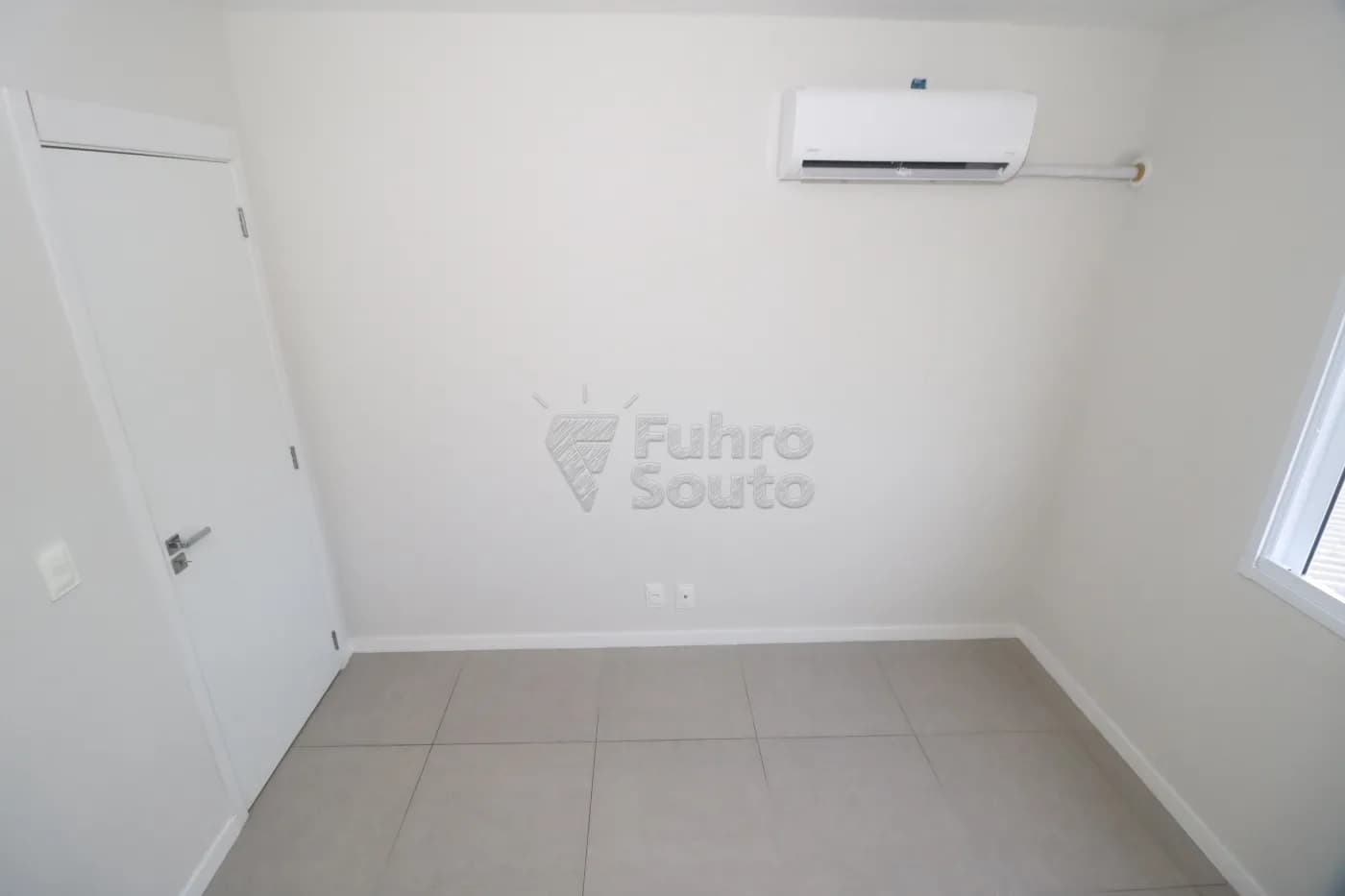 8r599-pelotas-apartamento-padrao-areal-21-01-2026_00-18-21-6970457d249b0.webp