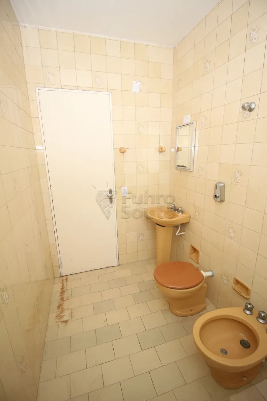 8sp89-pelotas-apartamento-padrao-centro-19-06-2024_23-45-17-21.webp