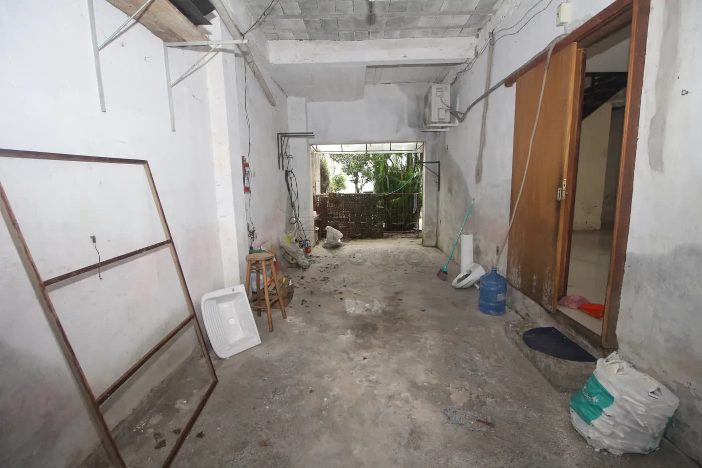 8vt7i-pelotas-casa-padrao-centro-07-11-2024_02-32-39-16.webp