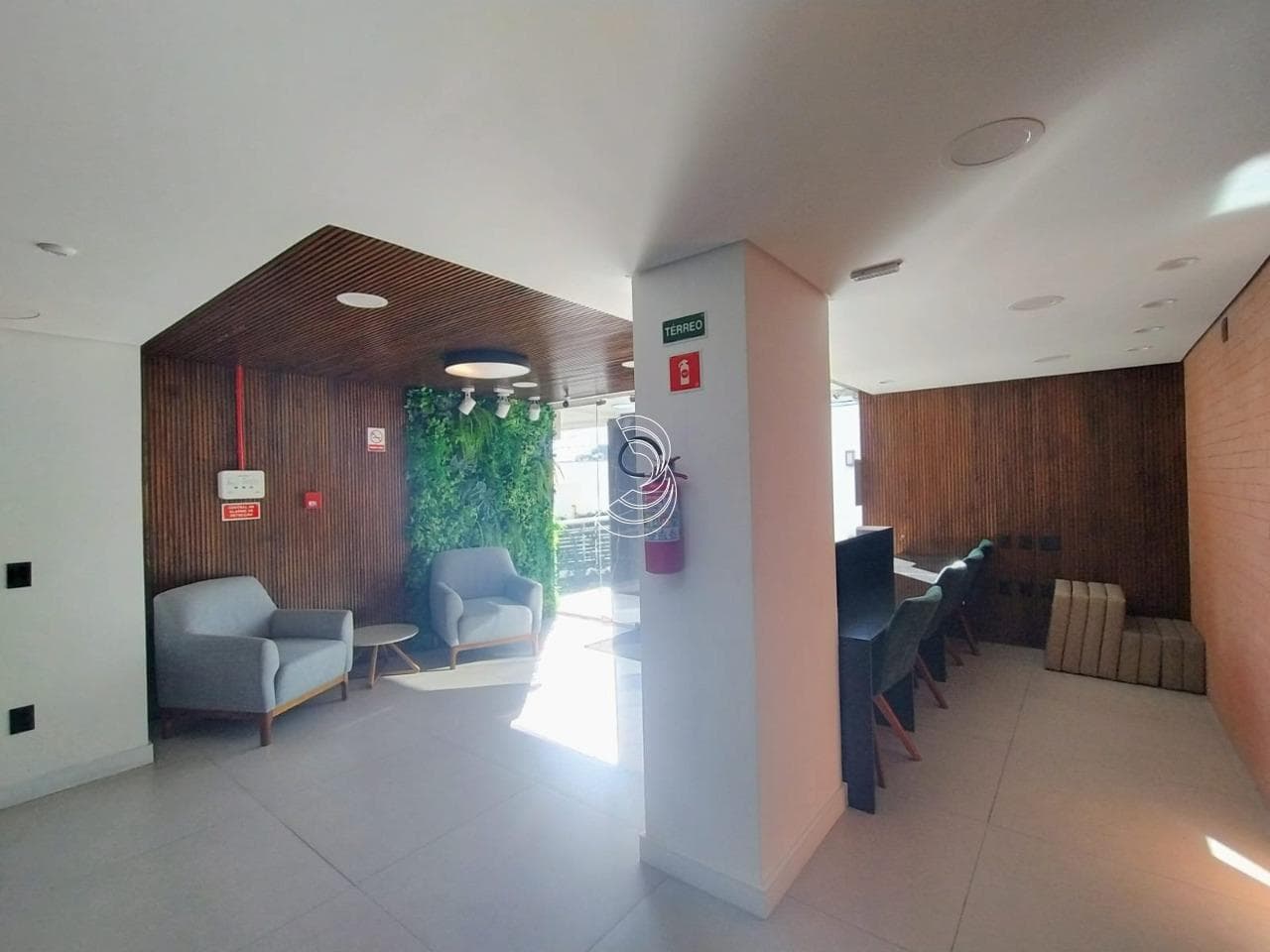 8w7pl-i73Sl8B3xre59274tQ1_16610689a296016305_mRhMTg5MDUyMTFm_o_wm.jpg
