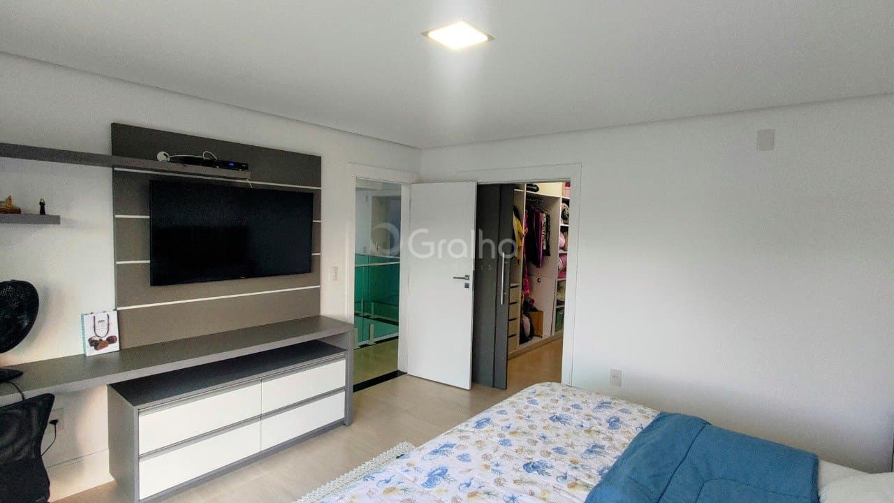 8y5tad-i96PNz9Y_38372682e2d2182526.jpg