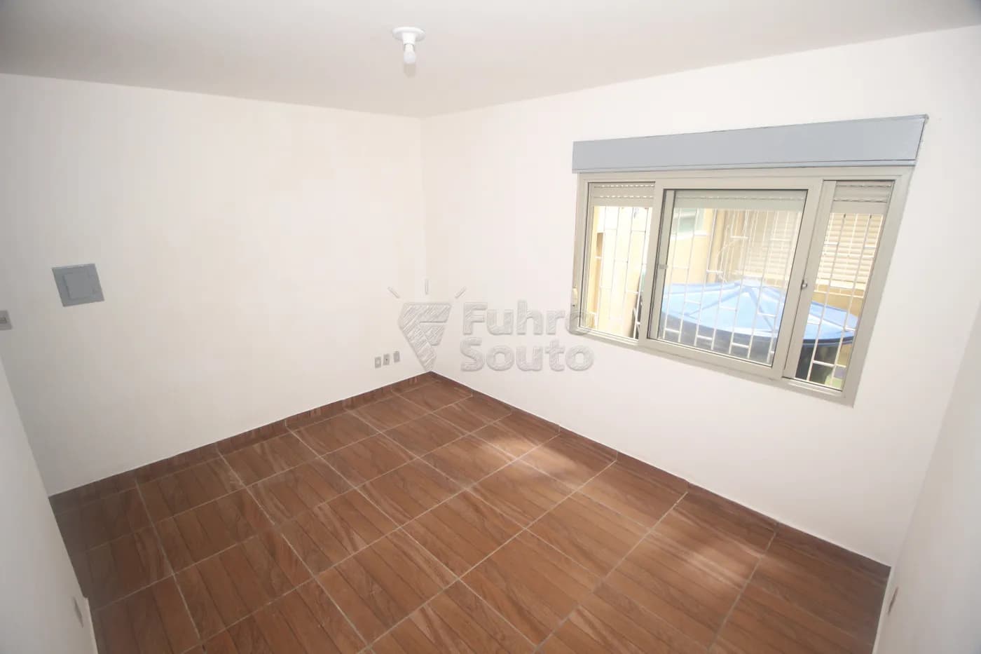 90fk8c-pelotas-apartamento-kitinete-centro-12-02-2025_22-44-48-5.webp