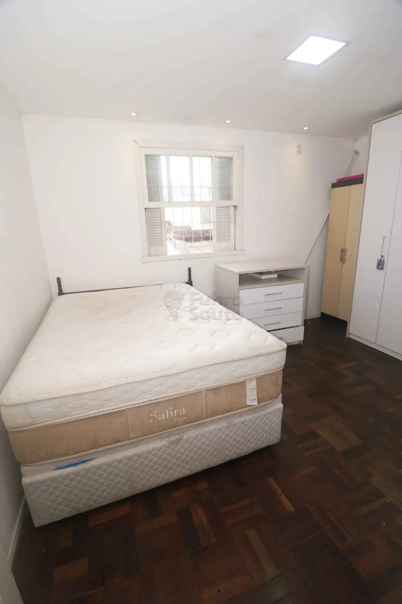 9242ng-pelotas-casa-padrao-centro-20-02-2026_13-37-40-69988dd4210a5.webp
