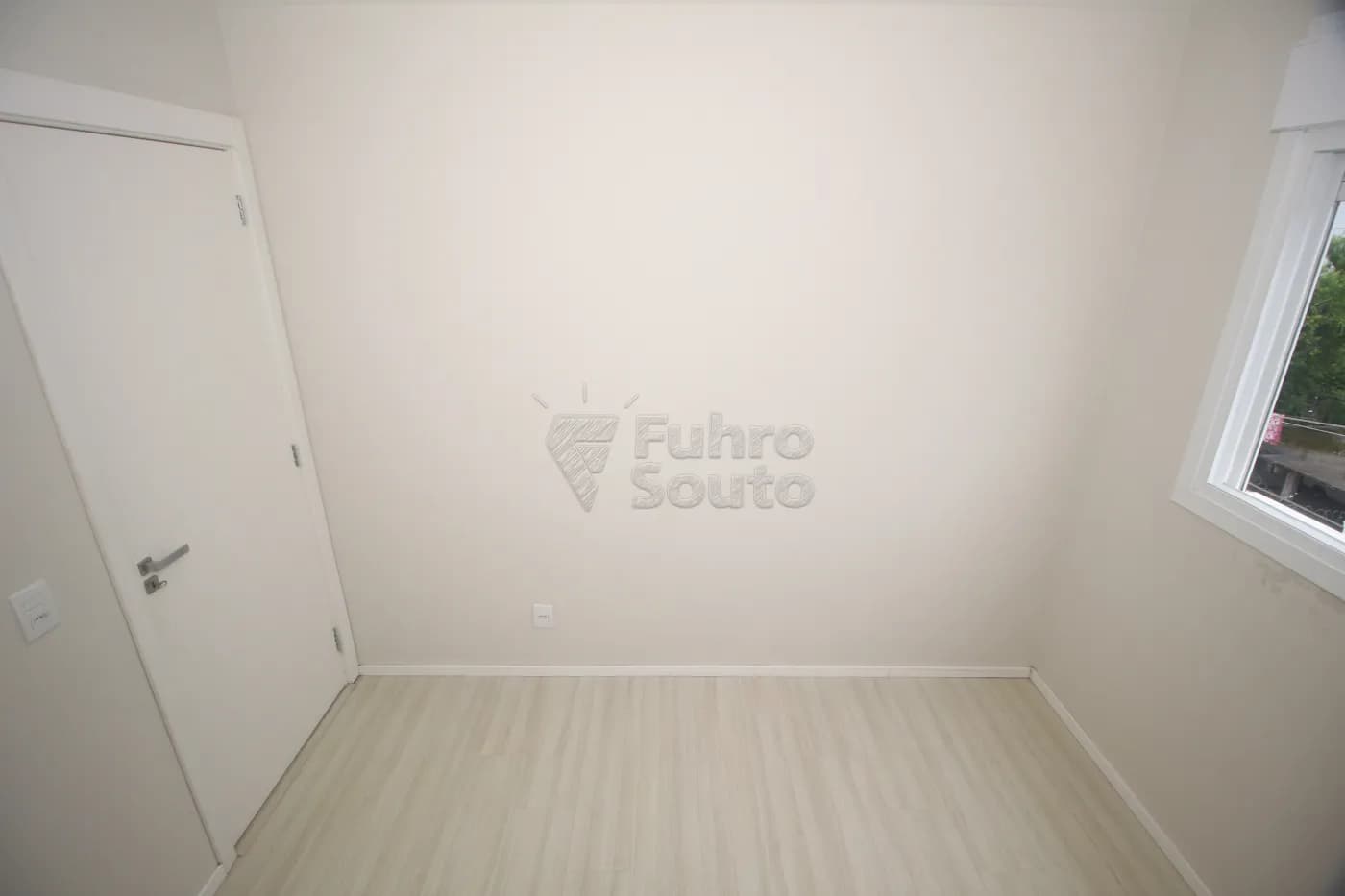 944f8v-pelotas-apartamento-padrao-centro-03-04-2025_00-03-13-18.webp
