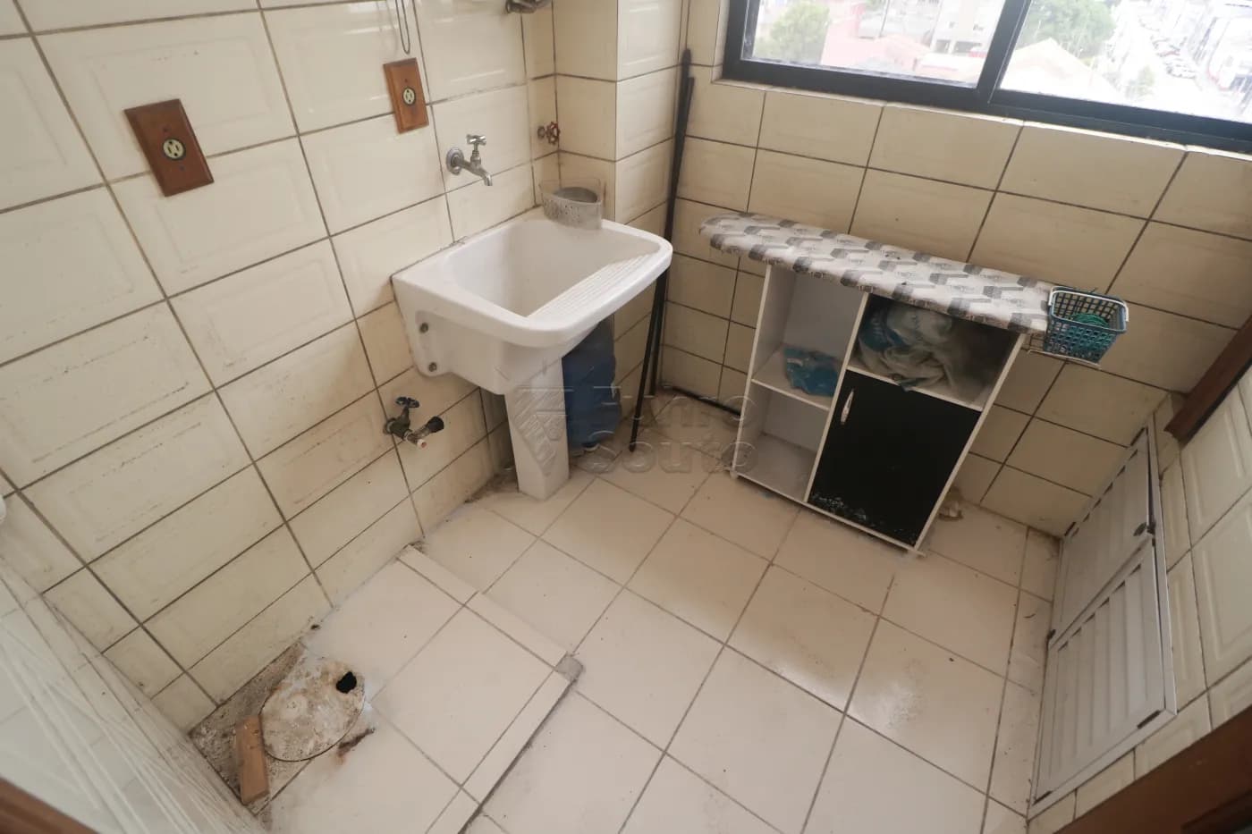 954evv-pelotas-apartamento-padrao-centro-21-01-2026_23-48-47-6971900fcce54.webp
