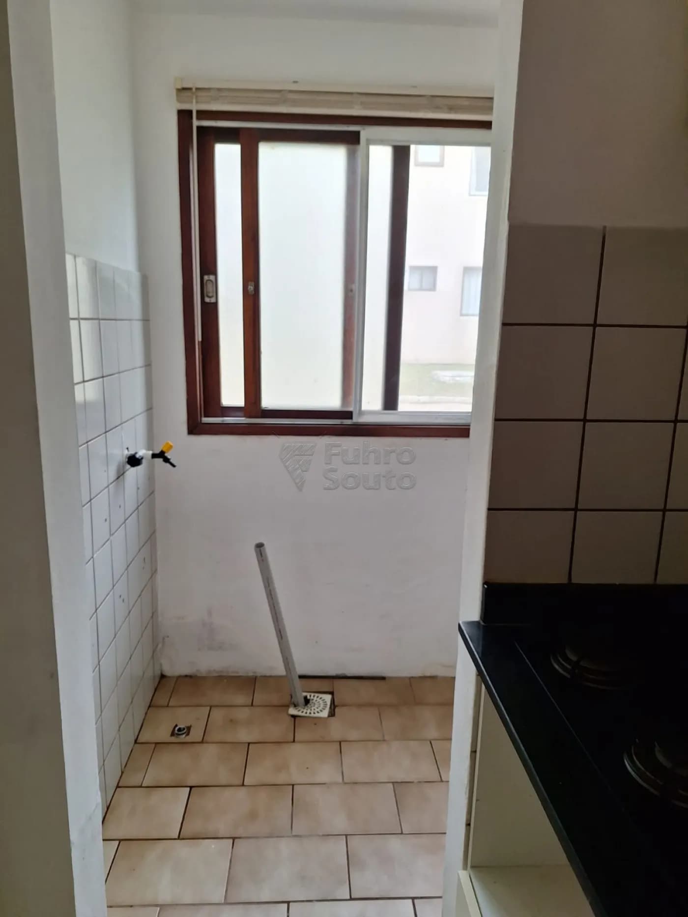 9665hn-area-de-servico.webp