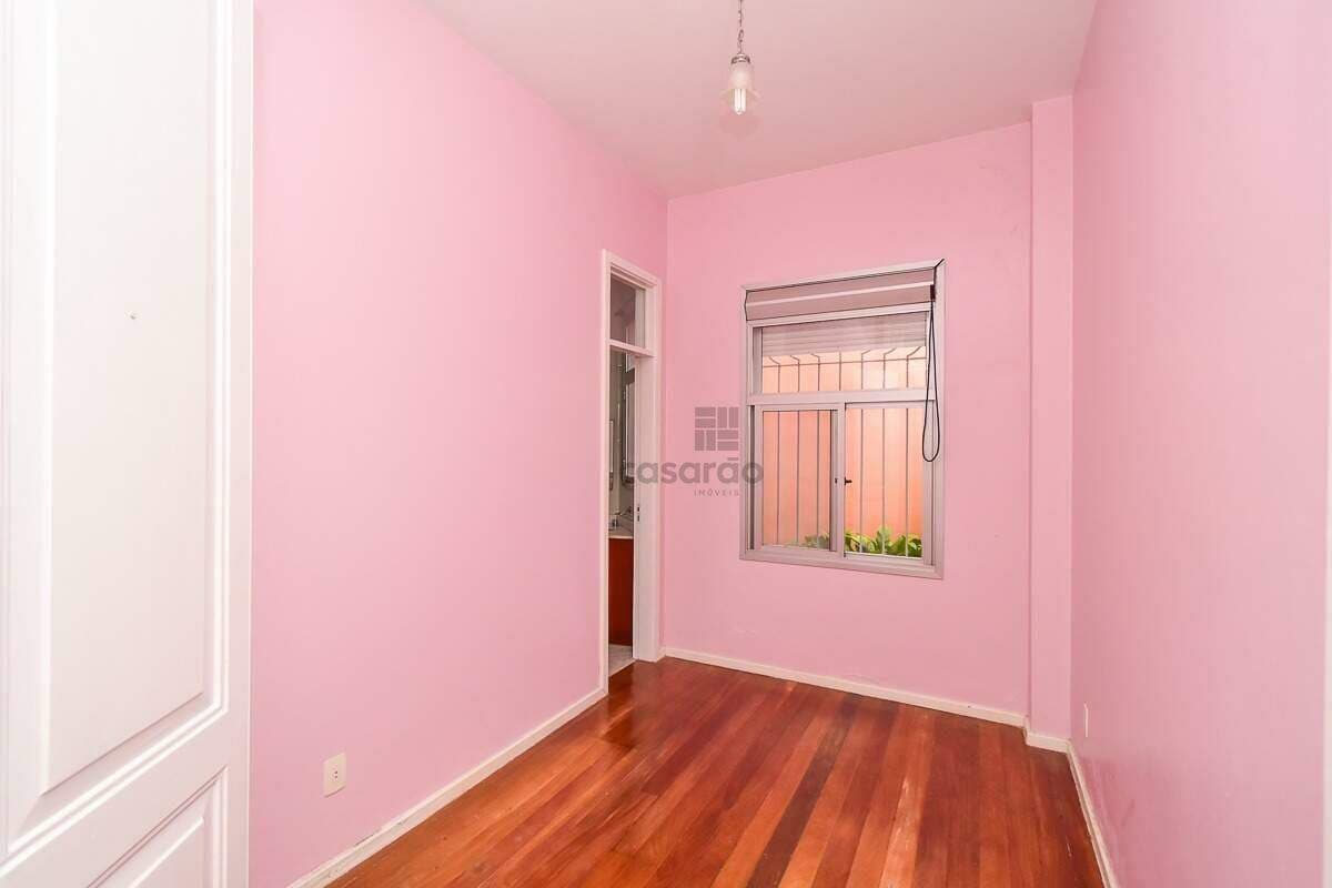 96vx2-casa-comercial-8-quartos-no-pelotas-suite-1.jpg