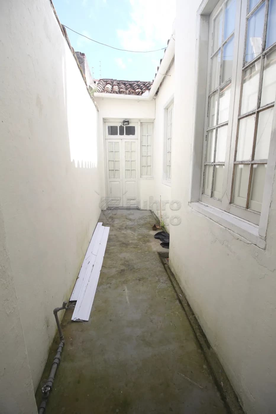 98l46s-area-externa.webp