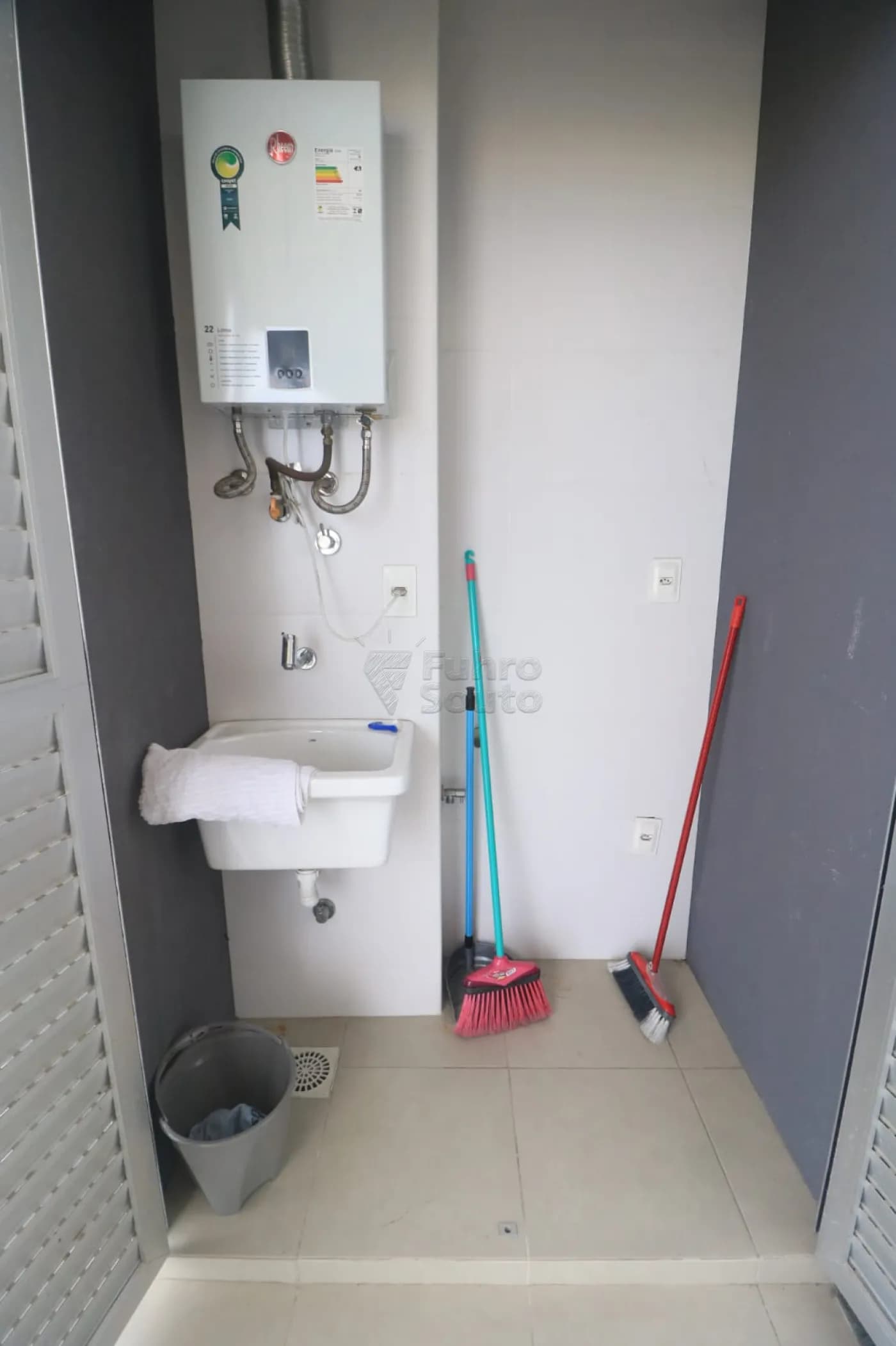 9aqz7-pelotas-apartamento-loft--studio-centro-16-01-2026_12-42-06-696a5c4e2c41e.webp