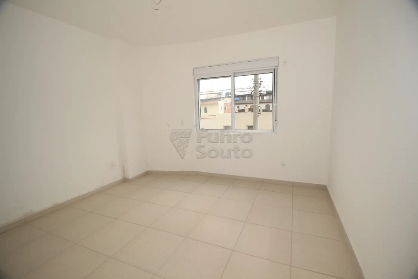 9er92-pelotas-apartamento-padrao-centro-29-08-2024_23-47-28-13.webp