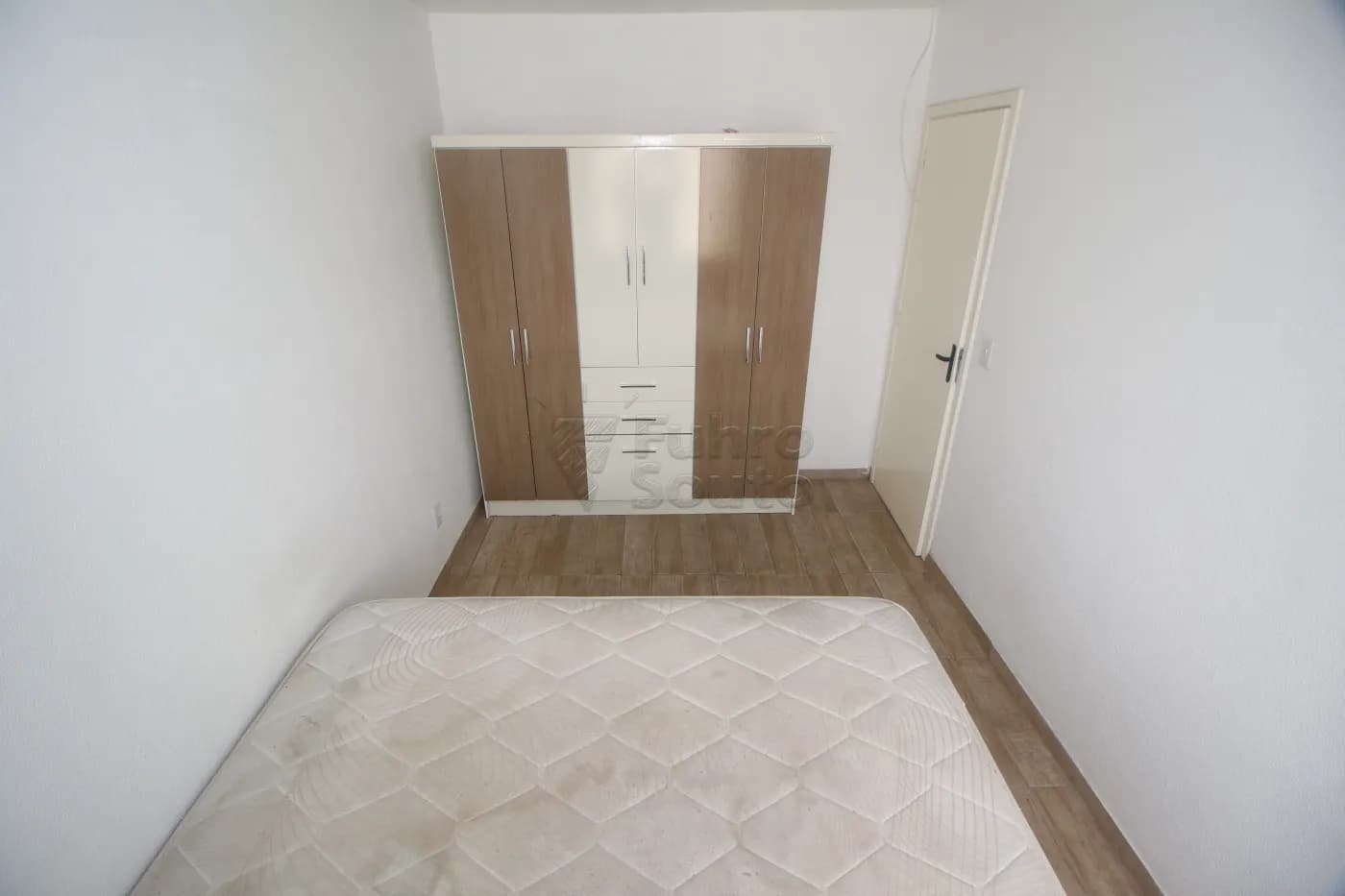 9ip8o-pelotas-apartamento-padrao-centro-10-08-2025_21-46-17-14.webp
