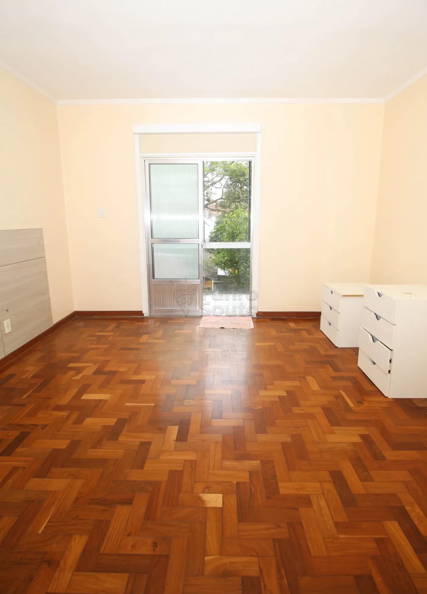 9jjpck-pelotas-apartamento-padrao-centro-18-10-2024_23-23-59-18.webp