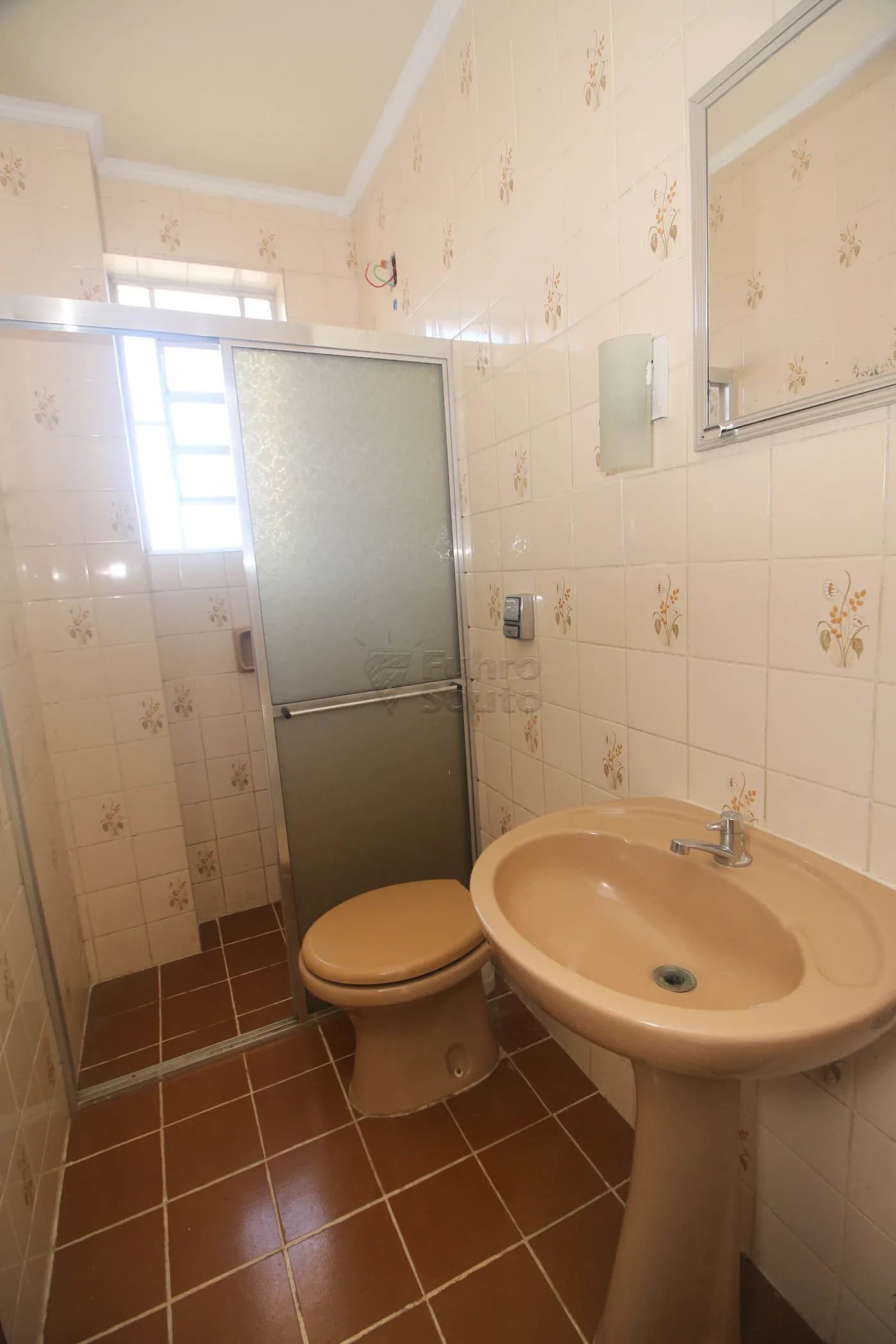 9mn2el-pelotas-apartamento-padrao-centro-12-08-2025_22-15-17-20.webp