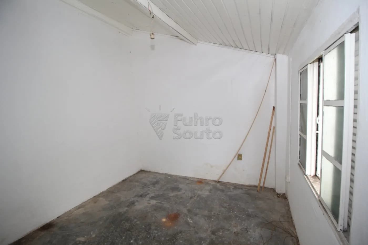 9nauyp-pelotas-casa-padrao-centro-18-06-2024_16-06-17-27.webp
