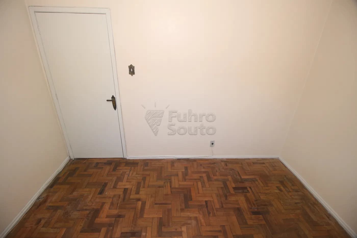 9o76sp-pelotas-apartamento-padrao-centro-22-10-2025_20-52-56-22.webp
