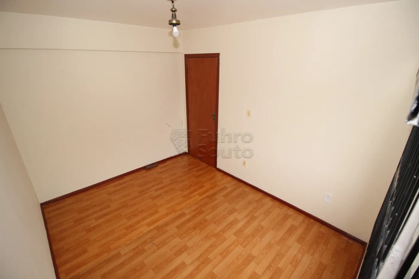 9rqs3yi-pelotas-apartamento-padrao-centro-03-05-2024_00-51-21-8.webp