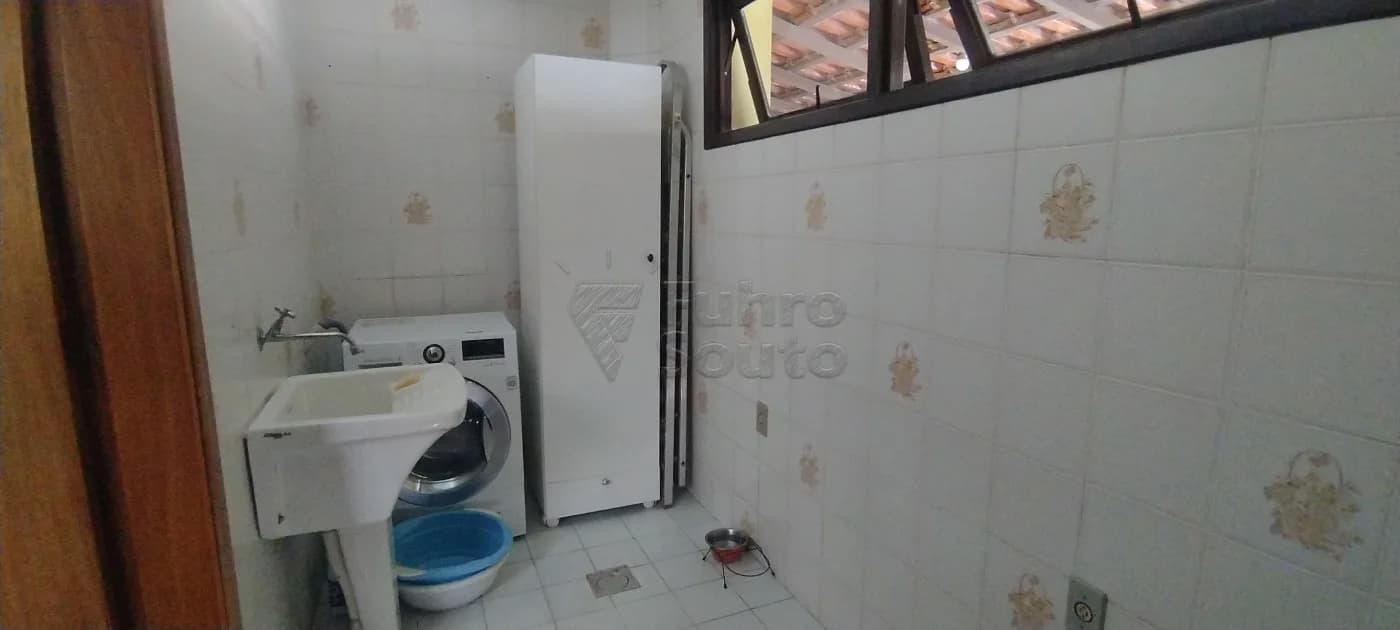 9slea1-pelotas_casa_padrao_centro_13-02-2026_11-54-06_19.webp