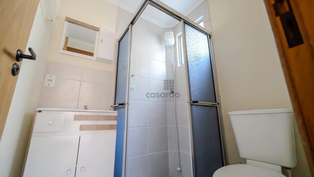 9to461-apartamento-2-quartos-no-pelotas-banheiro-social.jpg