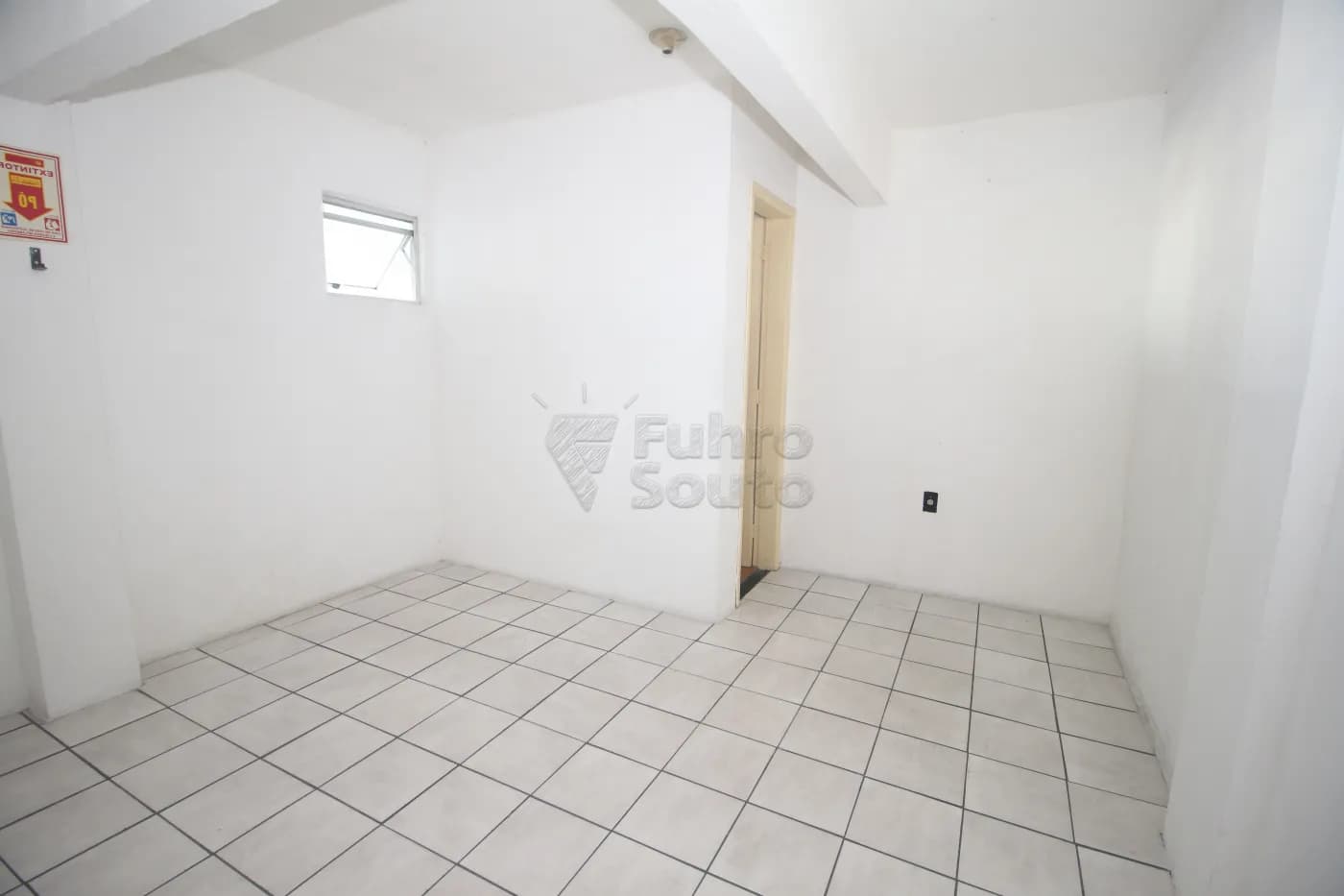 9uktt9-pelotas-comercial-sala-em-condominio-centro-31-05-2025_01-55-46-6.webp
