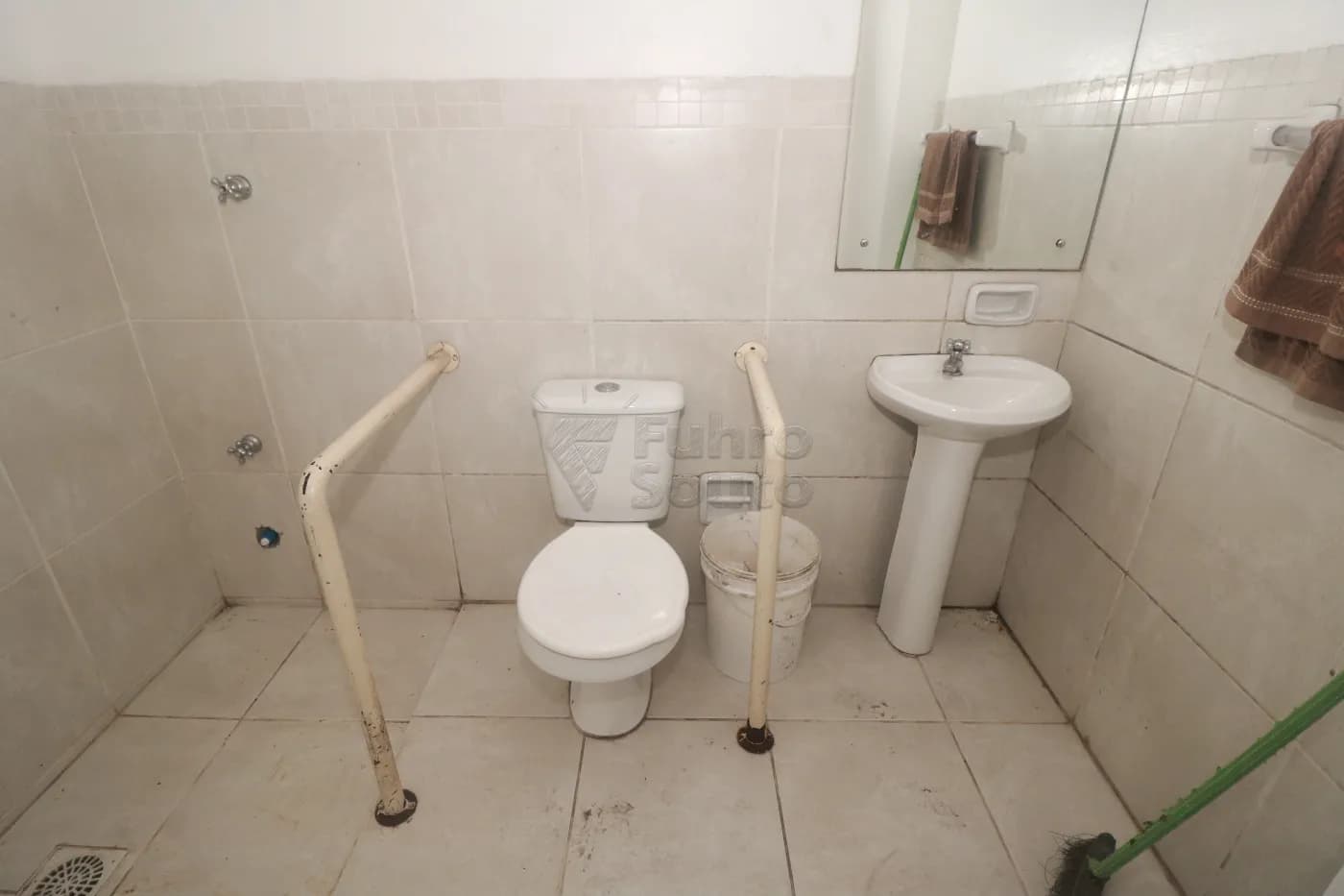 9x036b-pelotas-comercial-predio-centro-16-07-2026_01-33-31-6a585f1bd6ca5.webp