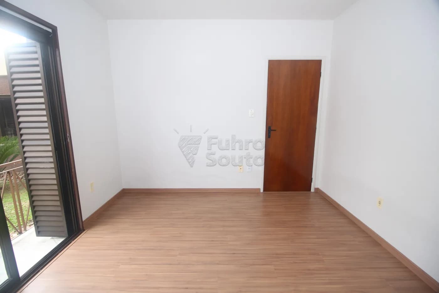 9xawhe-pelotas-apartamento-padrao-centro-29-08-2025_21-54-15-11.webp