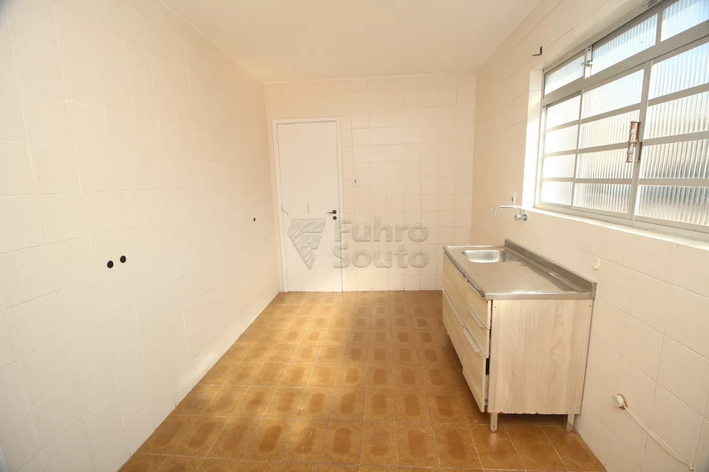 9y65tp-pelotas-apartamento-padrao-centro-02-08-2024_23-31-58-24.webp