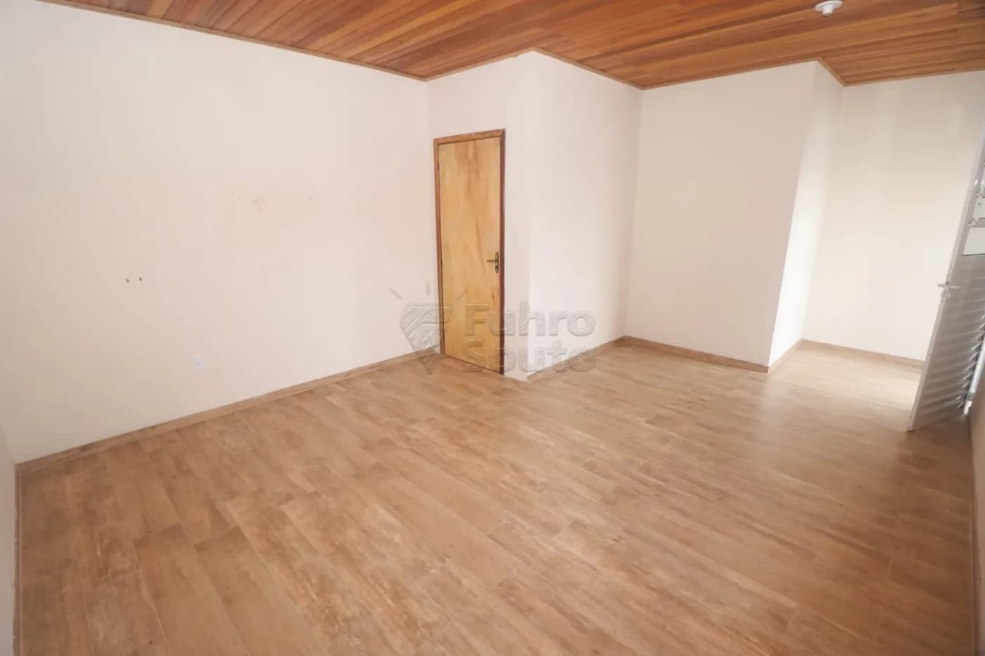 9z5k27-pelotas-casa-padrao-centro-17-04-2026_17-45-20-69e29be092fdb.webp
