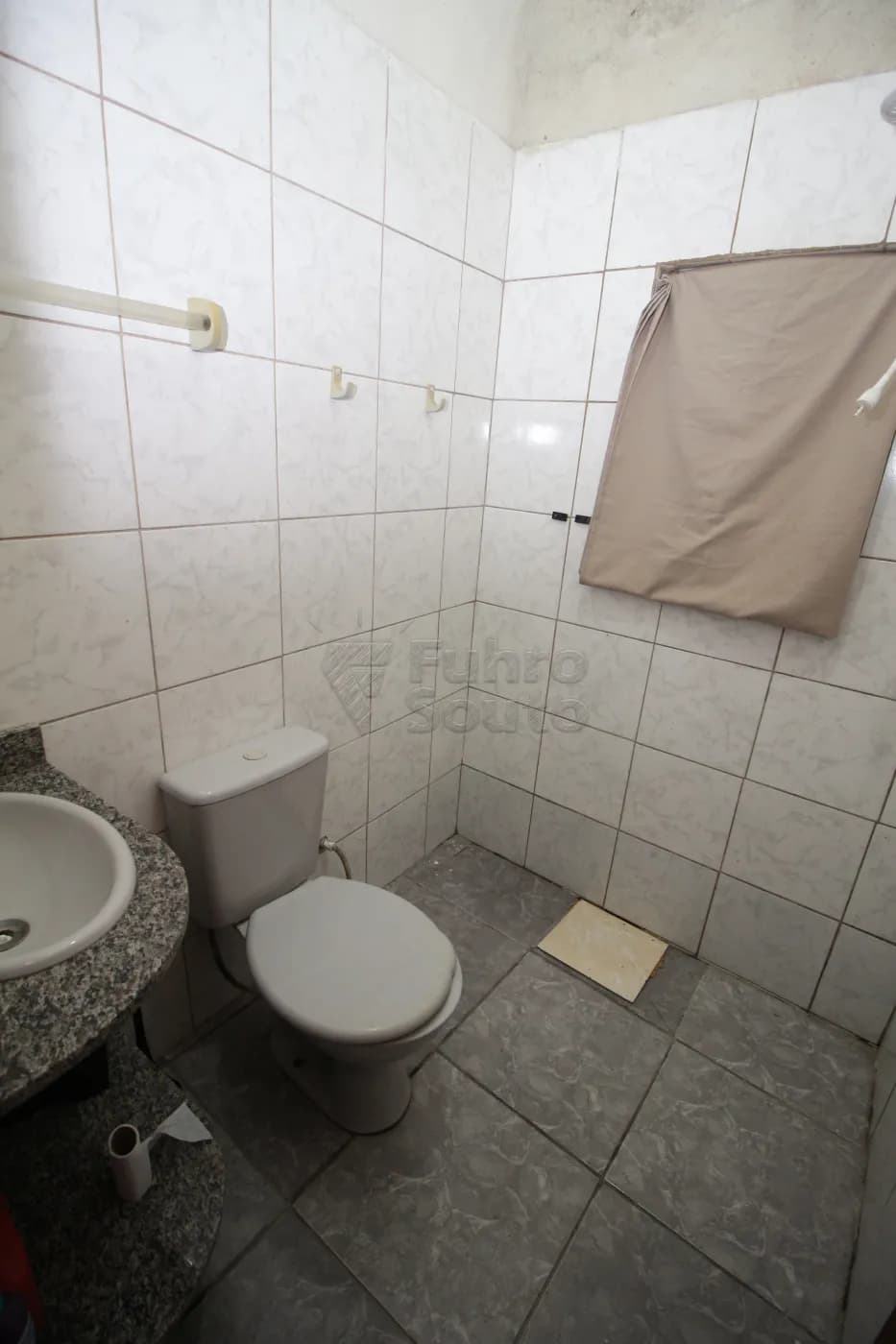 a029ne-pelotas-comercial-casa-centro-10-05-2024_17-21-46-9.webp