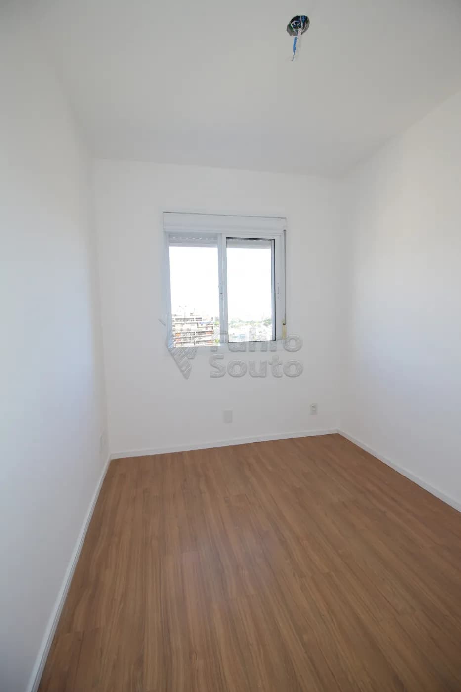 a0bch4-pelotas-apartamento-padrao-areal-25-03-2024_23-30-40-9.webp