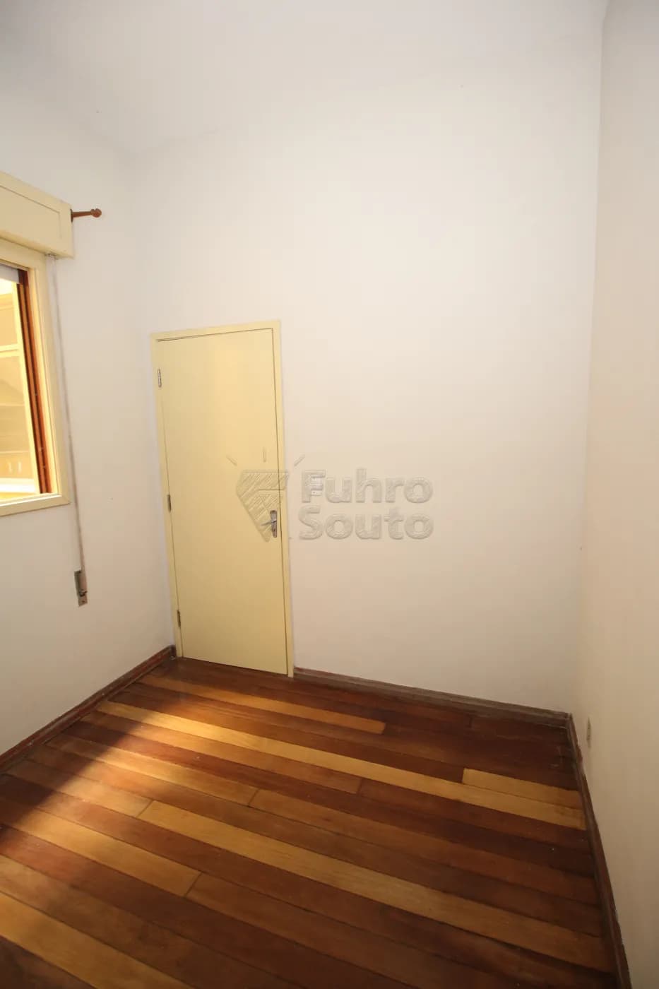 a0hukk-pelotas-apartamento-padrao-centro-18-04-2024_01-01-22-11.webp