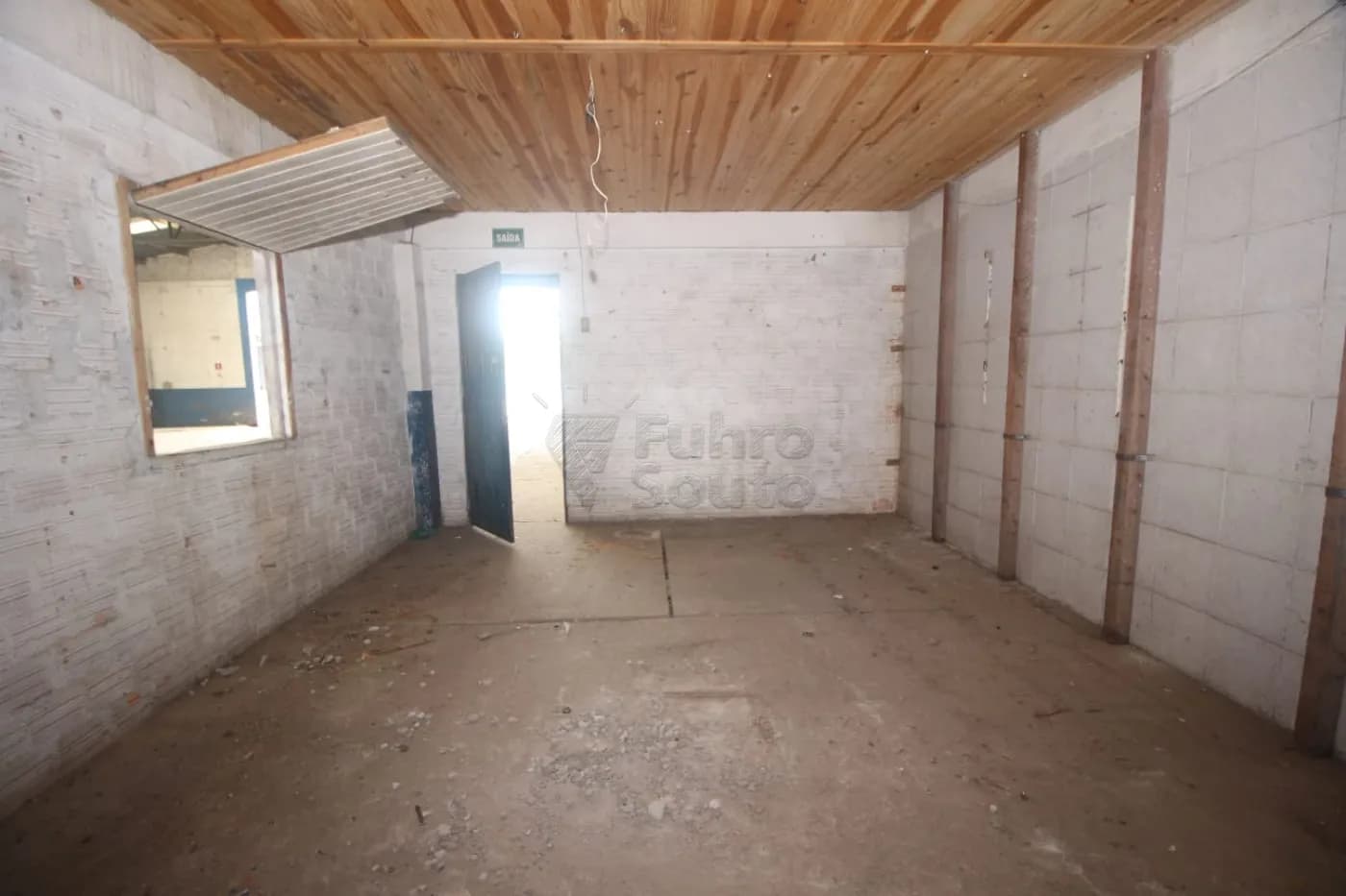 a2yqxi-pelotas-comercial-predio-tres-vendas-10-11-2025_11-40-44-42.webp