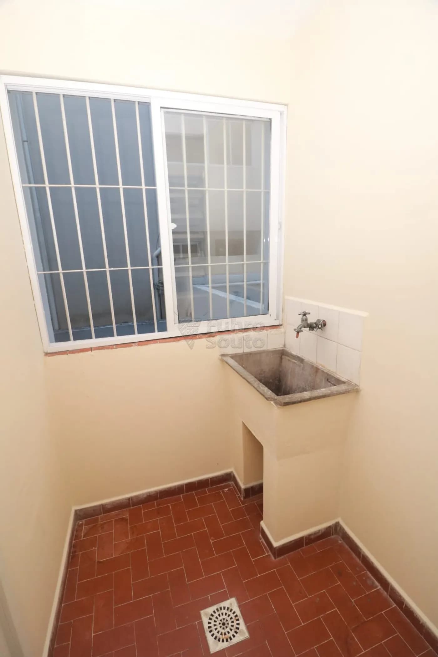 a3712q-pelotas-apartamento-padrao-centro-14-04-2026_17-13-44-69de9ff854152.webp