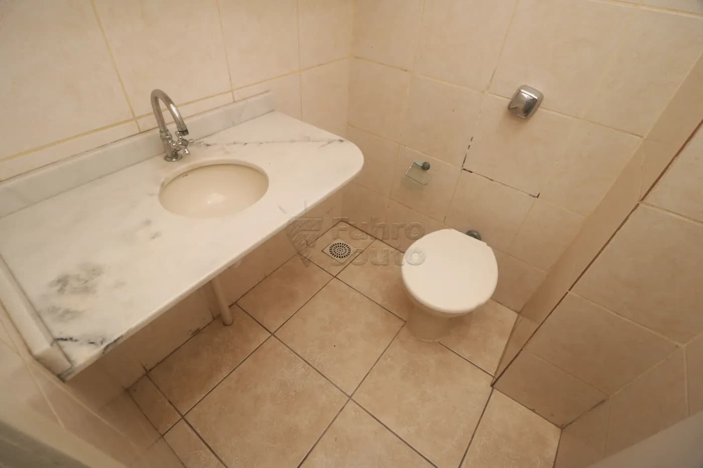 abjr4i-pelotas-apartamento-fora-de-condominio-centro-06-05-2026_23-18-22-69fbf66e8e9f3.webp
