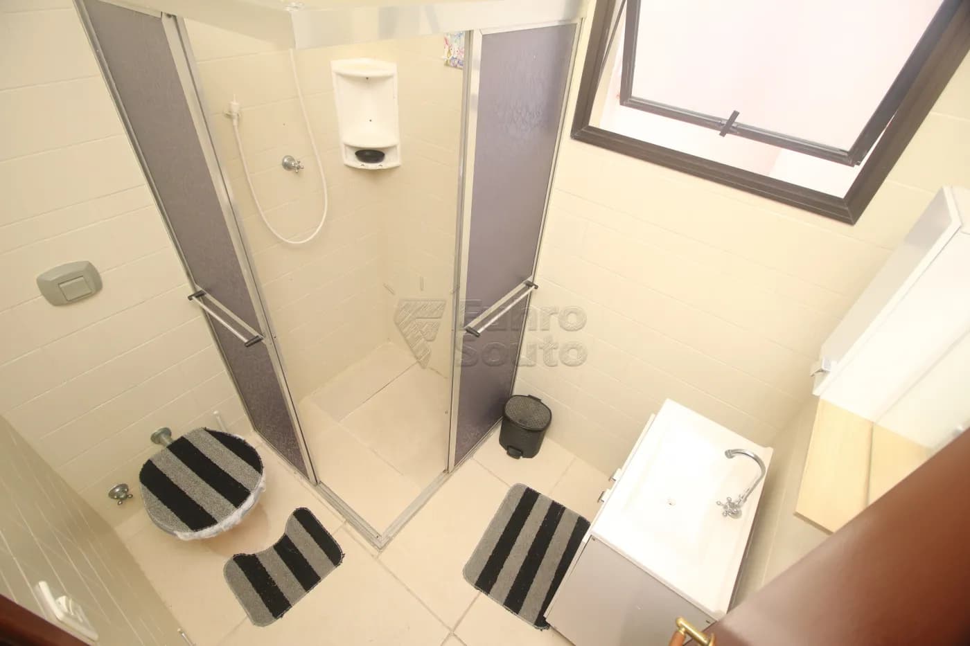 ac6x2a-pelotas-apartamento-padrao-centro-26-02-2025_23-06-47-22.webp