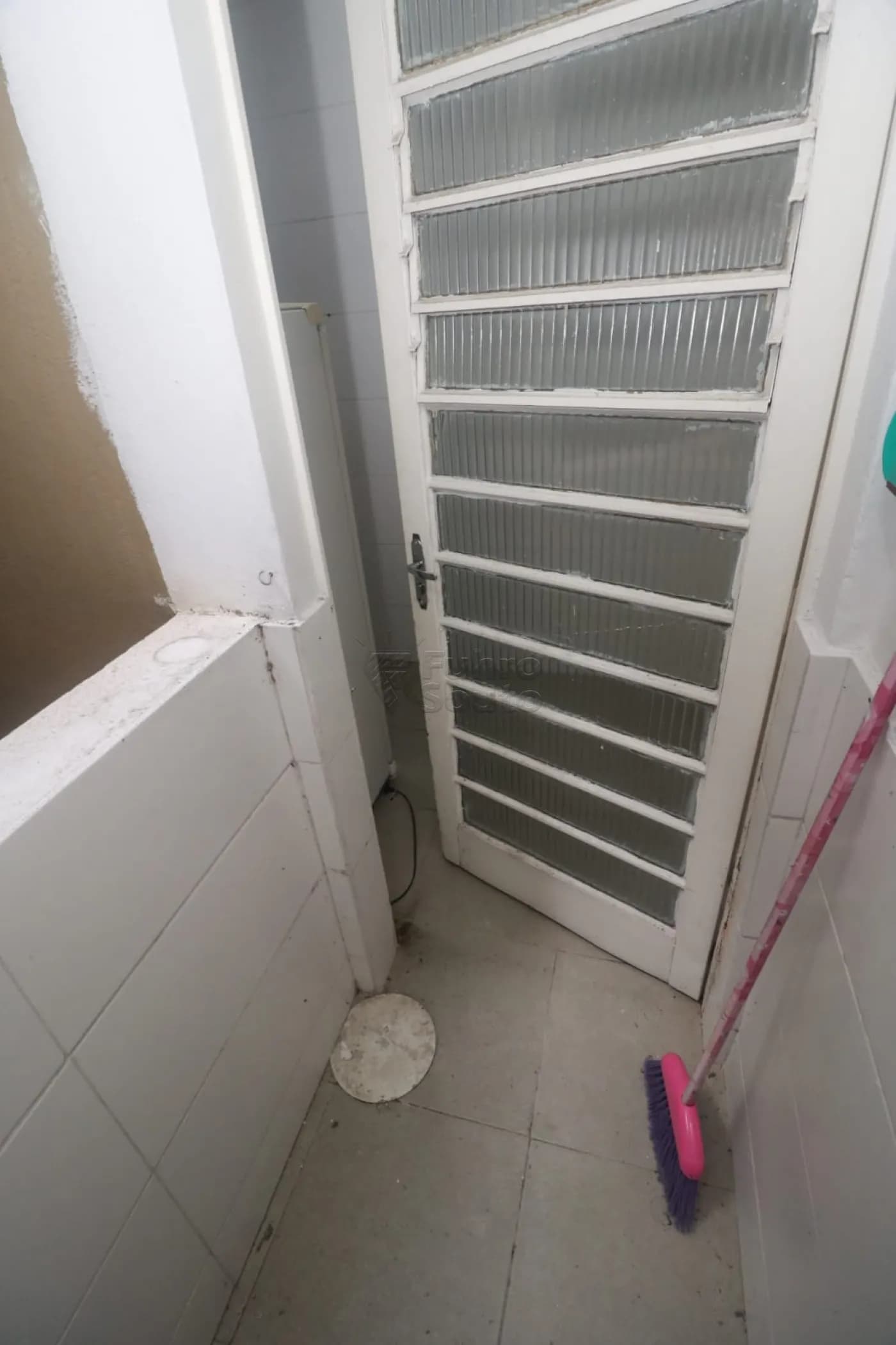 ad6ubj-pelotas-apartamento-kitinete-centro-04-04-2026_11-51-13-69d12561d5891.webp