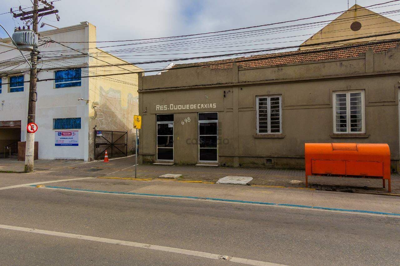 aerc6-apartamento-2-quartos-no-pelotas-fachada-condominio.jpg