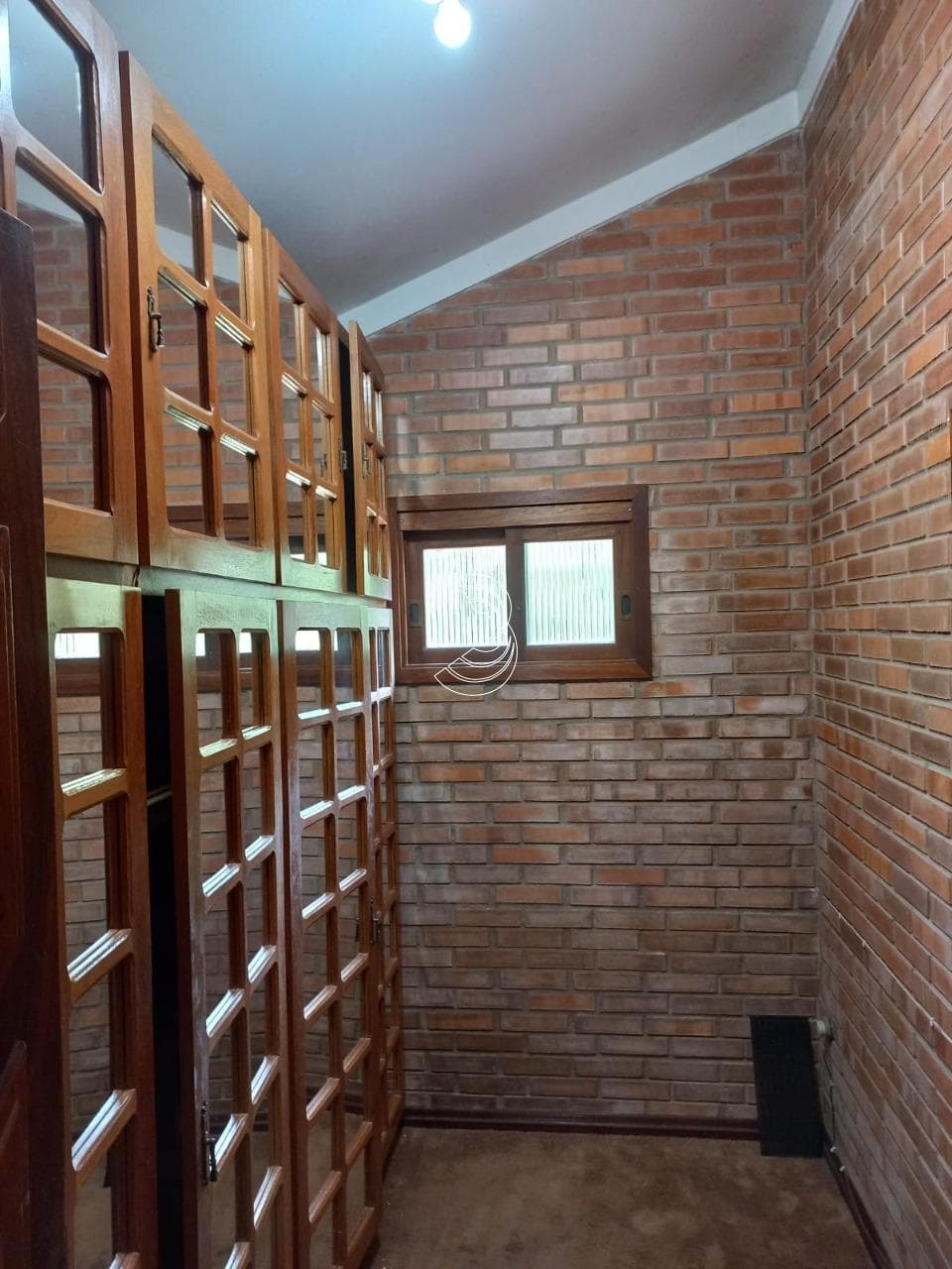aggav-ipf2p320X6_9278636e5dd48d5e8_jdmMmVlZjY5OTgy_o_wm.jpg
