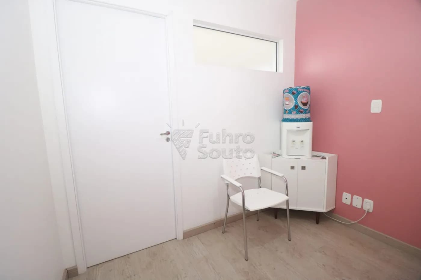ajnpmr-pelotas-comercial-loja-em-condominio-centro-20-05-2026_15-11-04-6a0df9380f4b3.webp