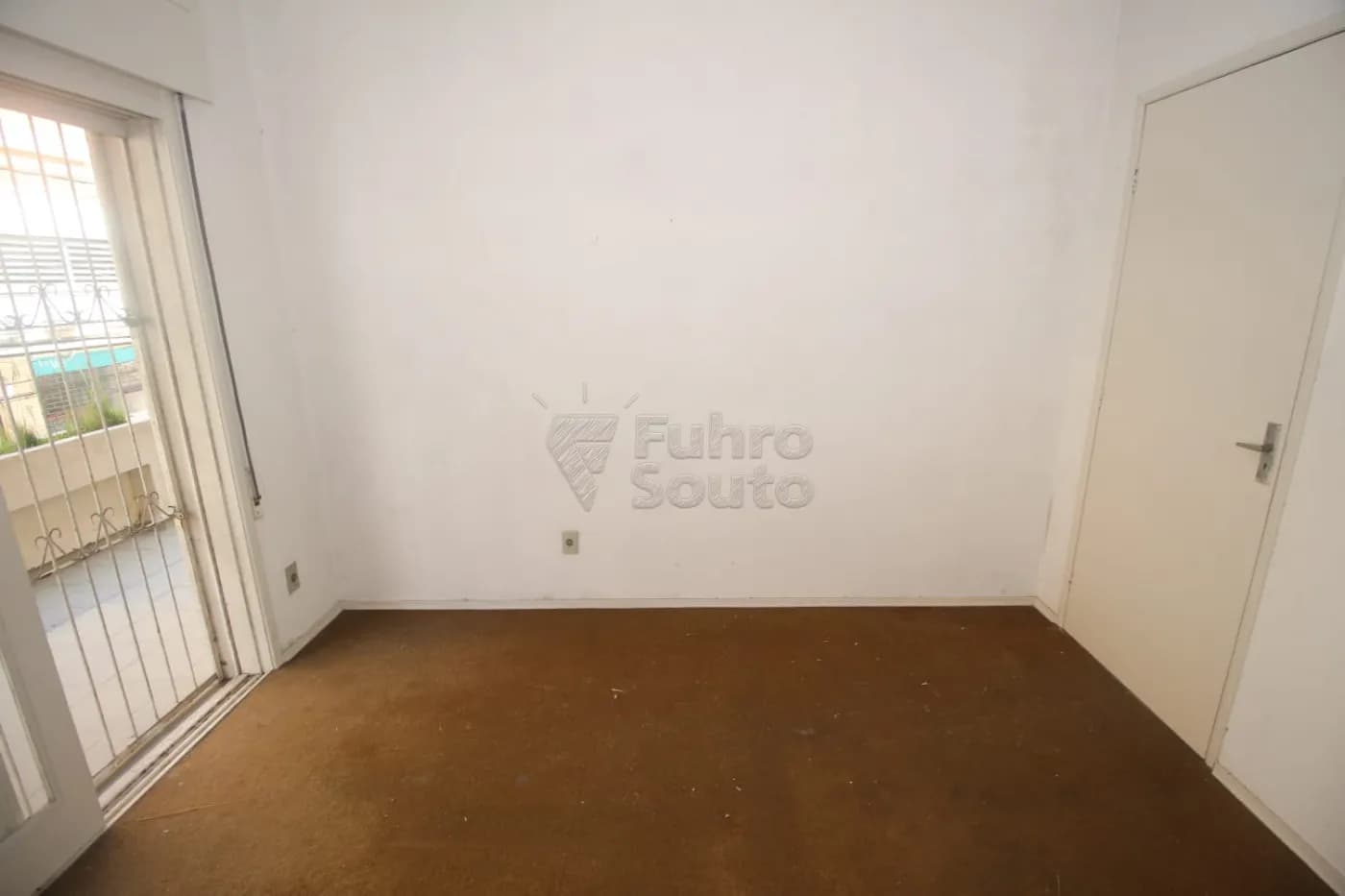 ant84-pelotas-apartamento-padrao-centro-23-10-2025_11-02-19-7.webp