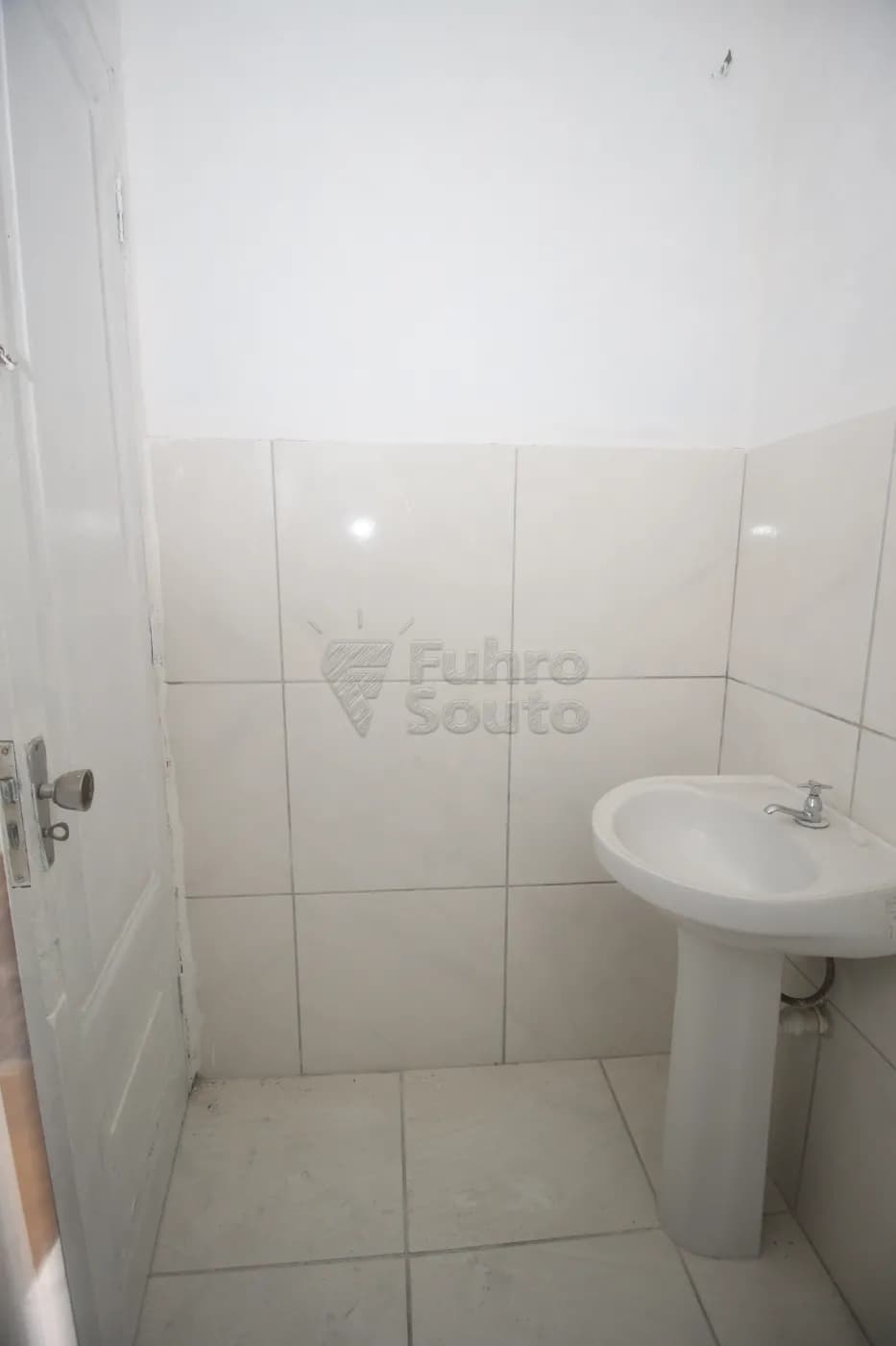 aozf9-pelotas-apartamento-padrao-centro-20-05-2025_23-13-17-21.webp