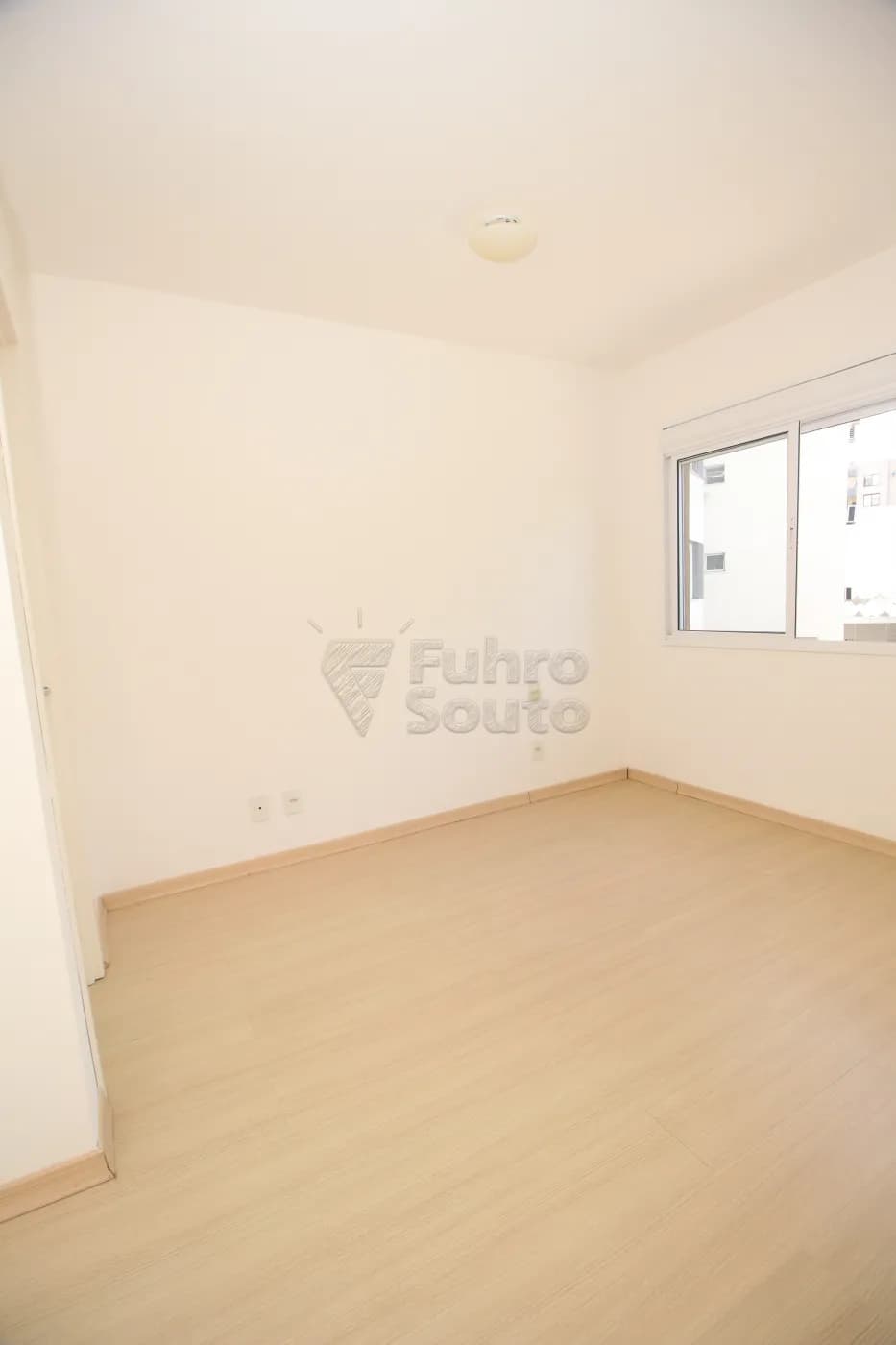 auk3ib-pelotas-apartamento-padrao-centro-09-01-2025_02-33-36-17.webp