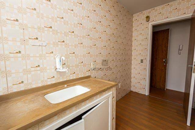 av8y4e-apartamento-1-quarto-no-pelotas-cozinha.jpg