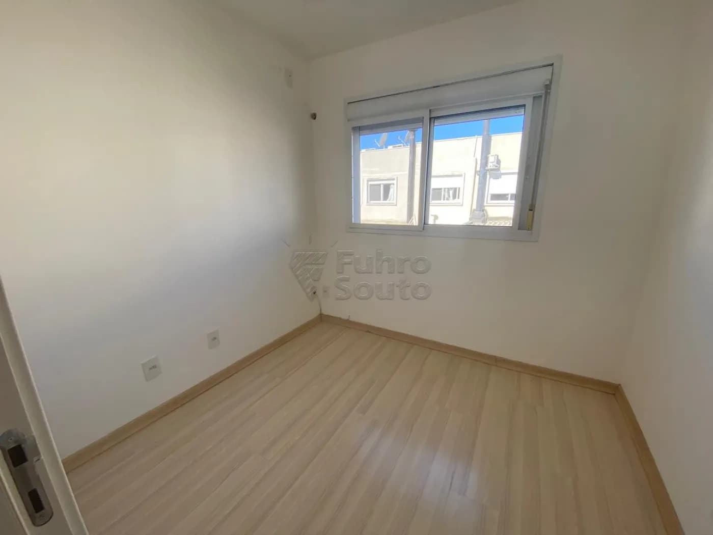 axv45-pelotas-casa-condominio-areal-15-12-2025_17-00-16-694068d00c2d7.webp