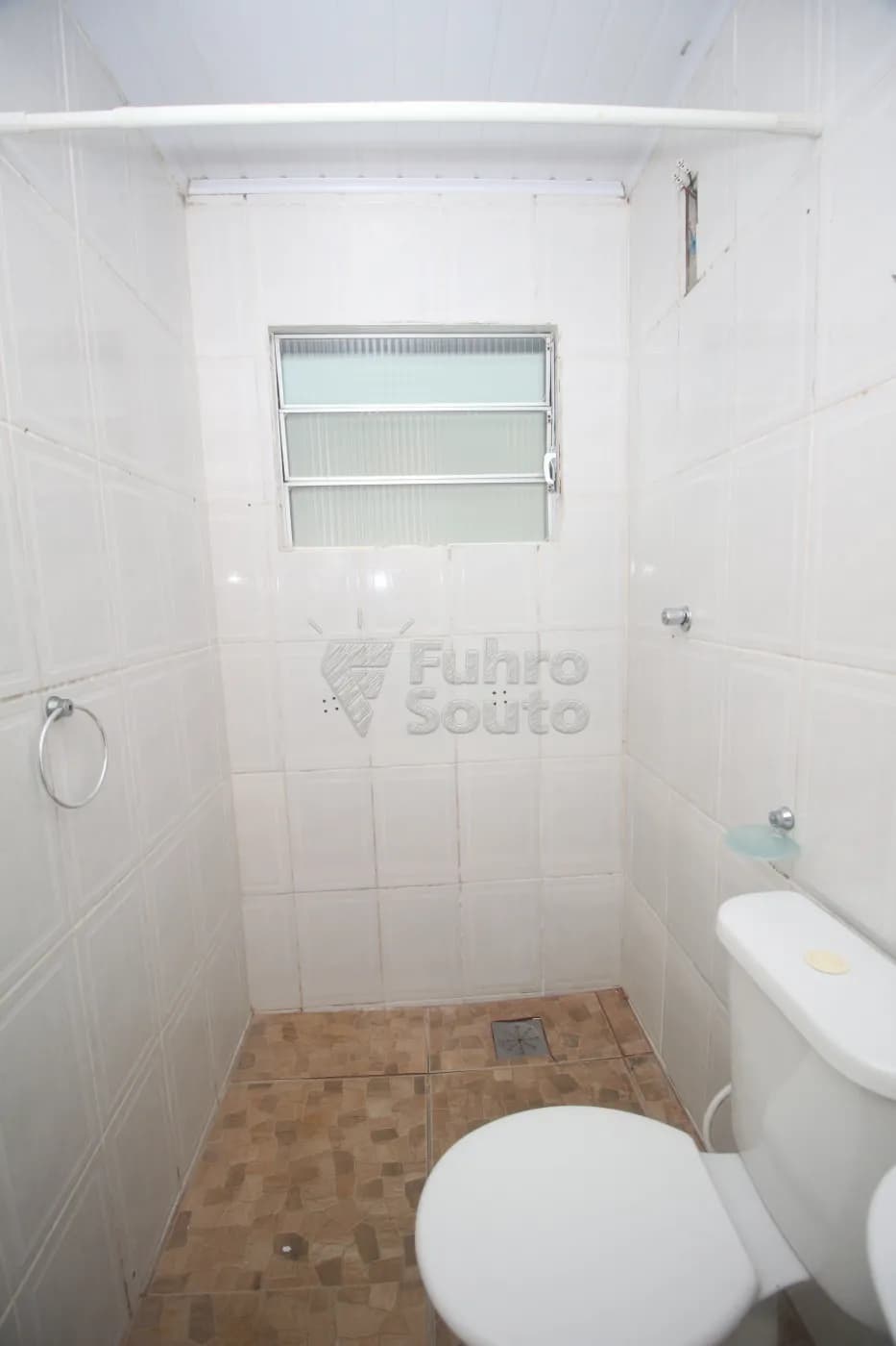 ayxci-pelotas-casa-padrao-tres-vendas-05-12-2024_00-15-44-32.webp